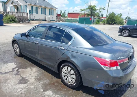 2012 Honda Accord 2.4 Lx z USA, uszkodzony, nr VIN 1HGCP2F30CA039497